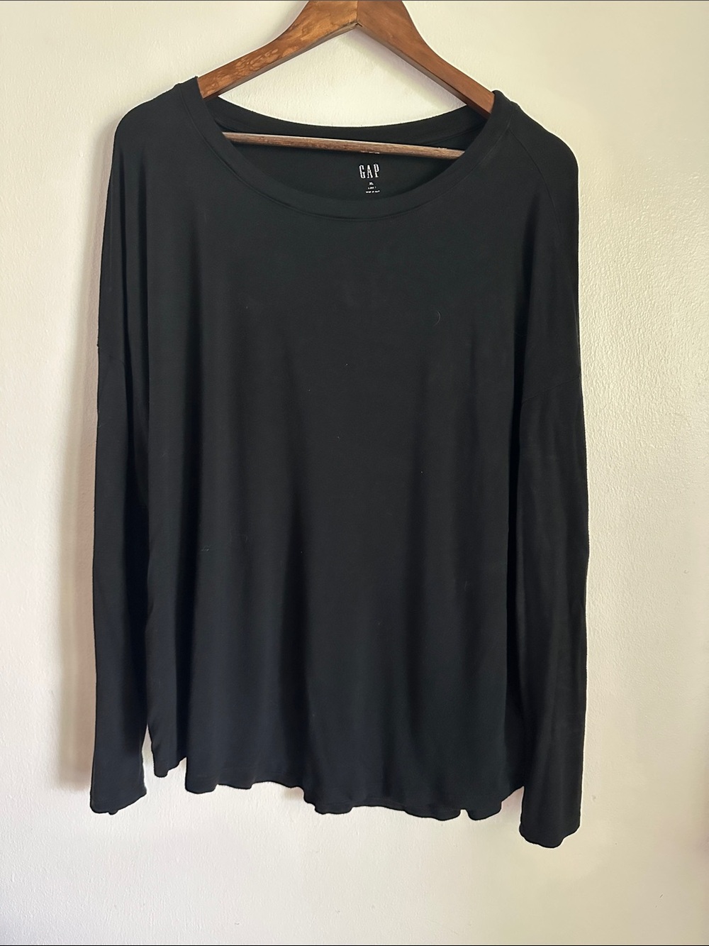 GAP Black Long Sleeve Crew Neck Top